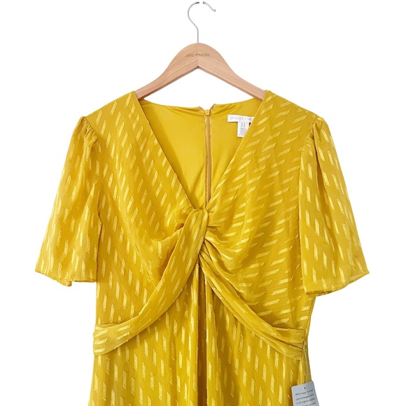 London Times NWT Yellow Short Sleeve Twist Detail Empire Seam Fit & Flare Dress - Picture 5 of 15